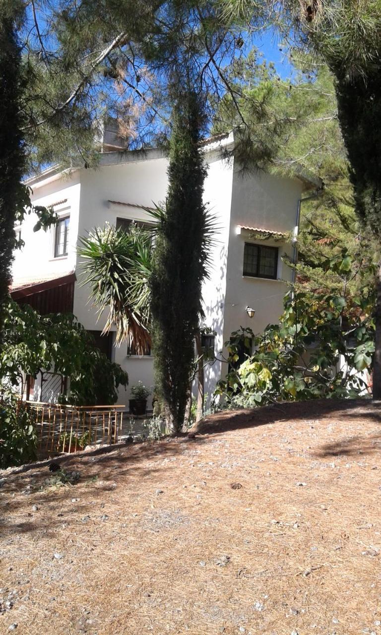 Kampi Double Storey House In The Village Nicosia Buitenkant foto
