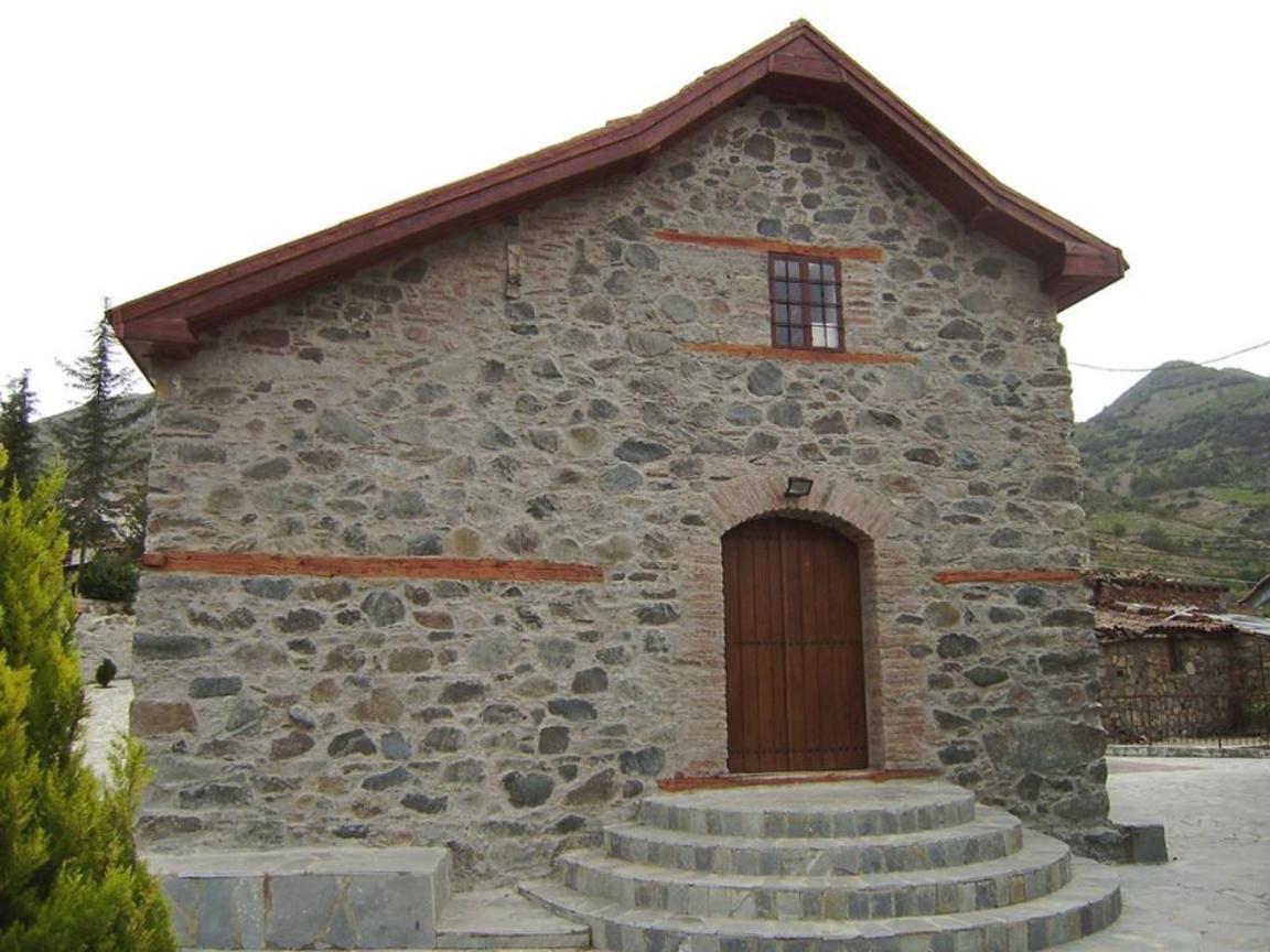 Kampi Double Storey House In The Village Nicosia Buitenkant foto